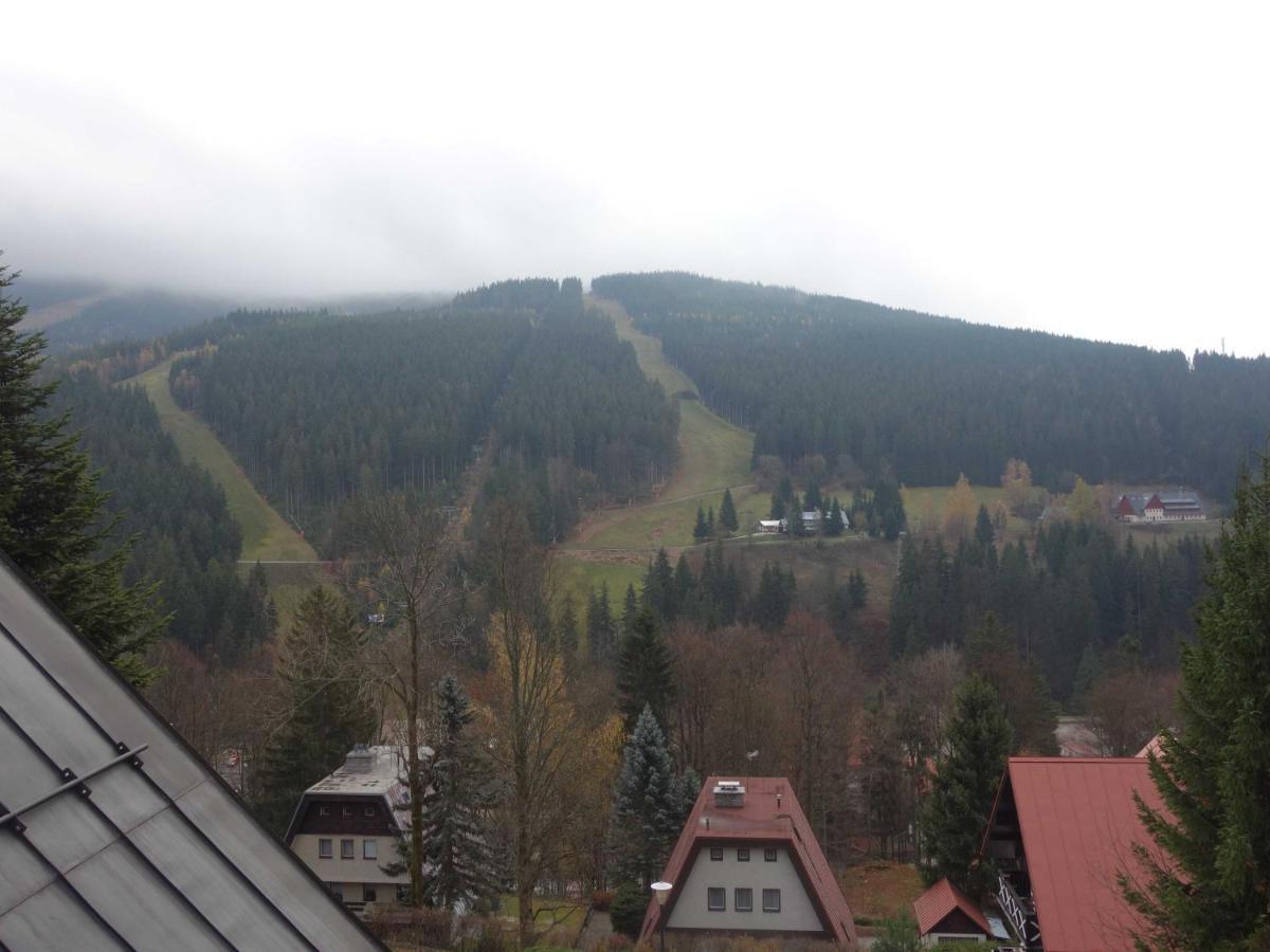 Pension Aspen ชปินด์เลอรูฟ มลิน ภายนอก รูปภาพ